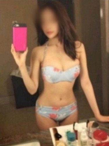 Ann Britt, 18, Kelowna - Canada, Blowjob without Condom to Completion