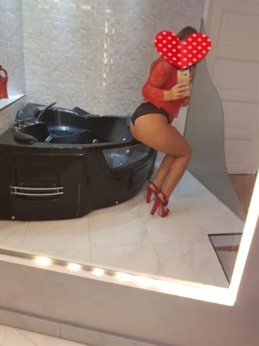 Escort Blues,Salon de Provence sweet girl is waiting for you