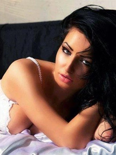 Maryiam, 20, Florence - Italy, Private escort